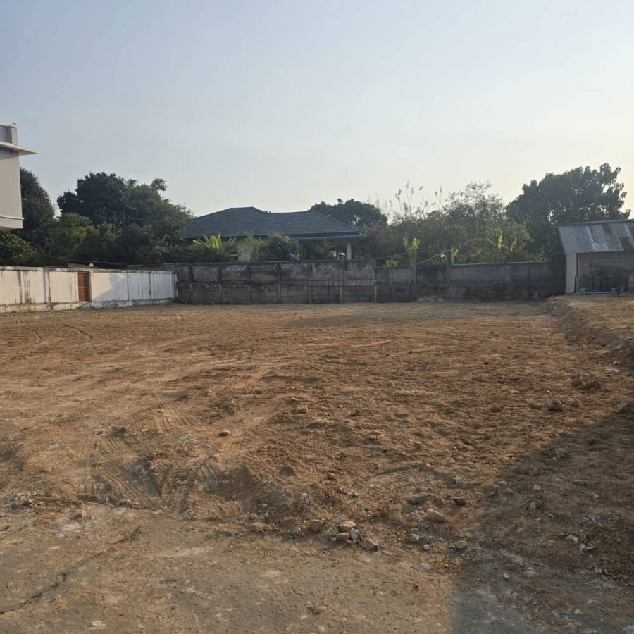 - ขายที่ดินหนองปรือ พัทยา 100 ตรว. ถมแล้วซอยหนองสมอ11 ใกล้ถ.สุขุมวิท3-3กม. อ.บางละมุง ชลบุรี