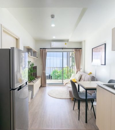 - ดี คอนโด ริน ห้องใหญ่ กว้าง แยกห้องสัดส่วนชัดเจน รีโนเวทใหม่เอี่ยม บิ้วอิน เฟอร์นิเจอร์ครบ