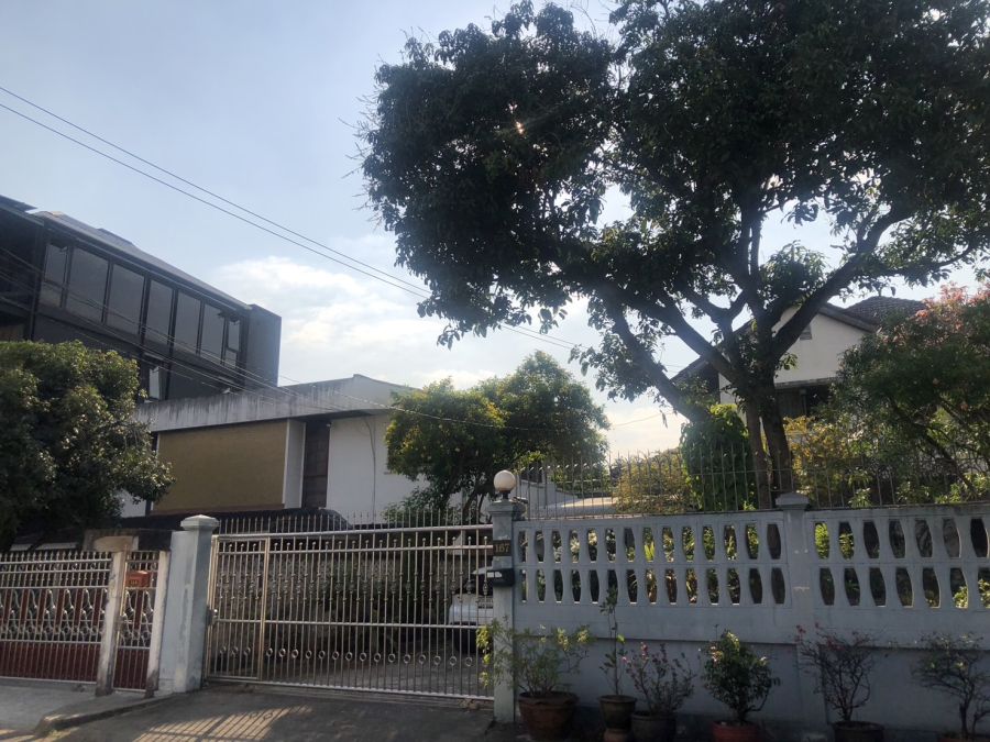 - ขายบ้านเดี่ยวหายาก ประชาชื่น บางเขนฝั่งใต้ บางซื่อ กทม เนื้อที่ 109 ตรว จัดรีโนเวทอีกนิดดูหรูอยู่สบาย