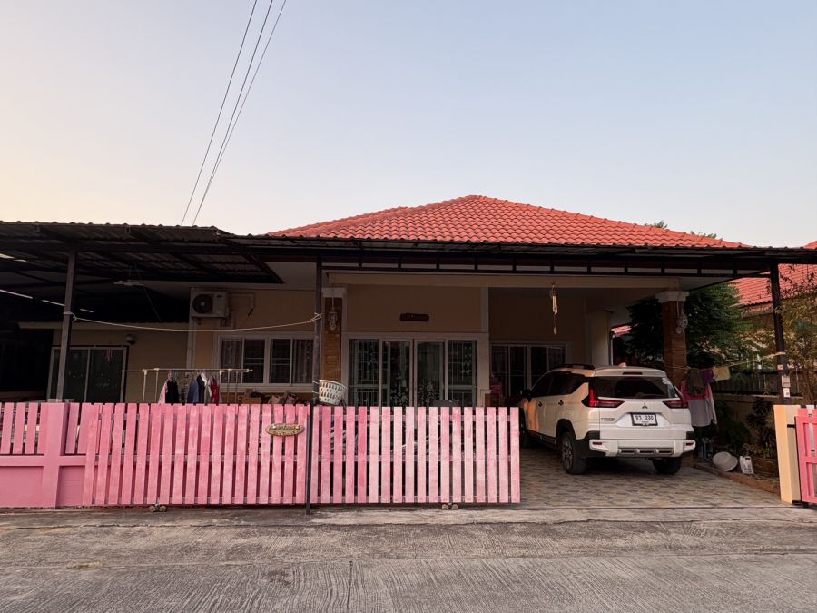 - ขายด่วน บ้านเดี่ยว 60 ตรว. 2 นอน 2ห้องน้ำ หมู่บ้านชนากาณจร์7