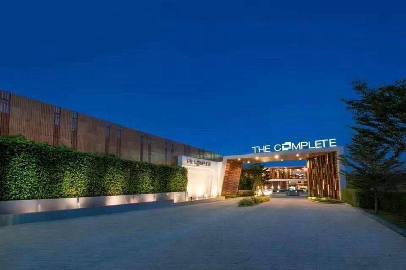 - ปล่อยเช่าบ้านเดี่ยว ตกแต่งครบ พร้อมเฟอร์ ในมบ.เดอะ คอมพลีท ศรีราชา