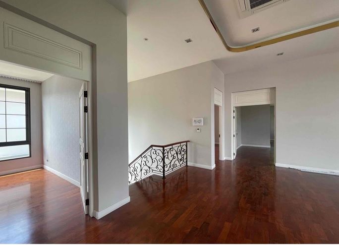 - ขายบ้านเดี่ยวสุดหรูหลังใหญ่ เดอะ แกรนด์ ปิ่นเกล้า (อัลพีน่า) ถนนบรมราชชนนี ทวีวัฒนา กรุงเทพ.