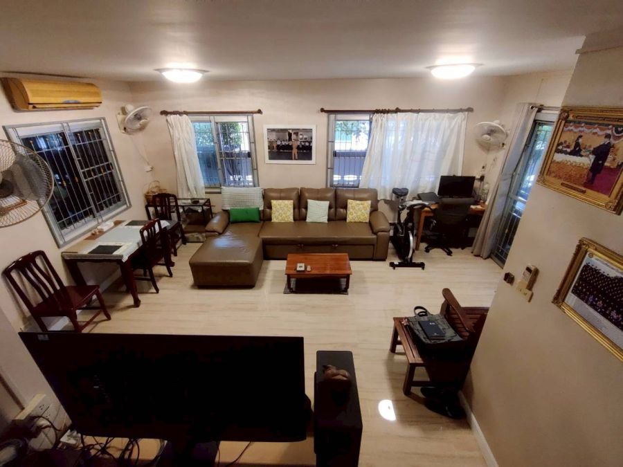 - ขาย - ทาวน์เฮ้าส์ 2ชั้น 3นอน 2นํ้า 27.9 ตร.ว.