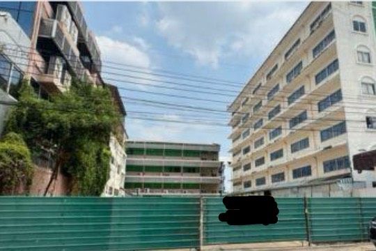 - ให้เช่าที่ดินเปล่า เนื้อที่ 209 ตารางวา ทำเลสวนหลวง ศรีนครินทร์ 42