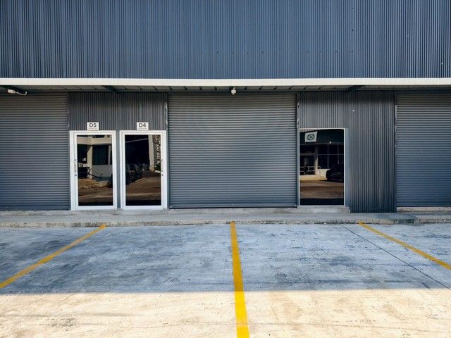 - ให้เช่าโกดัง พร้อมออฟฟิศ อ่อนนุช 17 ถนนสุขุมวิท77 ทำเลดี ใกล้รถไฟฟ้าสายสีเขียว