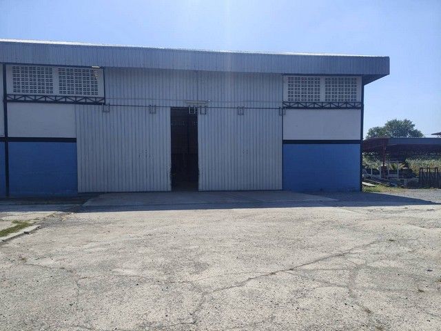 - ให้เช่าโกดัง ขนาด350ตรม. ถนนพัฒนาชนบท 4 ลาดกระบัง ใกล้สนามบินสุวรรณภูมิ