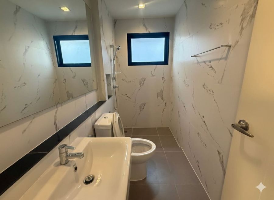 - บ้านสุดหรู CASA GRAND สุขาภิบาล 5 บ้านใหม่ บ้านเดี่ยว 2 ชั้น บิ้วอินสไตล์โมเดิร์น 4 นอน 3 ห้องน้ำ 9.49 9,490,000 บาท