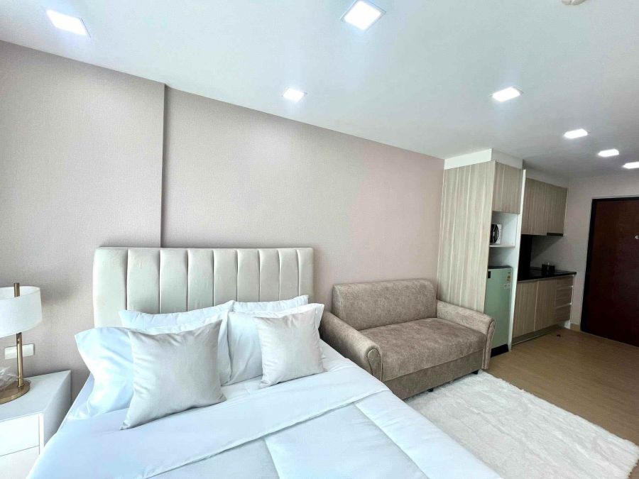 - ขายคอนโด ลากูน่าเบย์ ห้องสตูดิโอ เฟอร์นิเจอร์บิ้วอินทั้งห้อง เขาพระตำหนัก 5