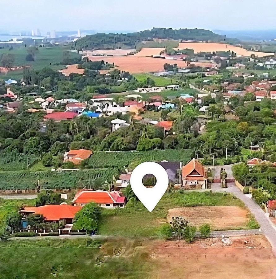 - ขายที่ดินเปล่า แปลงสวยติดถนนสองด้าน บางเสร่ ชลบุรี