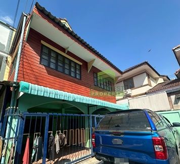 - หมู่บ้านพรไพศาล วัดกู้ ขายด่วน ทาวน์เฮ้าส์ 2 ชั้น เนื้อที่ 33 ตร.ว แปลงริม เดินทางสะดวก ใกล้เมืองทองธานี