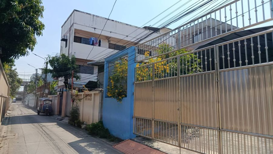 - อพาร์ทเม้นท์ บรมราชชนนี28 ย่านตลิ่งชัน พื้นที่31ตรว.เพียง3.5ล้าน คุ้มค่ากับการลงทุนที่สุด