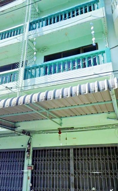 - ตลาดอินดี้ 500ม. โลตัส พระราม 2 900ม.อาคารพาณิชย์ 5นอน 2น้ำ สะแกงาม31-37 3.5ชั้น 20ตร.ว. 264ตร.ม.ใกล้เซ็นทรัล พระราม 2 1 กม.