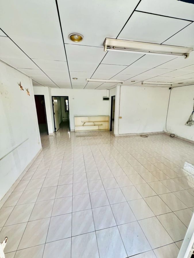 - ขายบ้านมือสอง โชคชัย4 วังหิน นาคนิวาส ย่านลาดพร้าว-วังทองหลาง