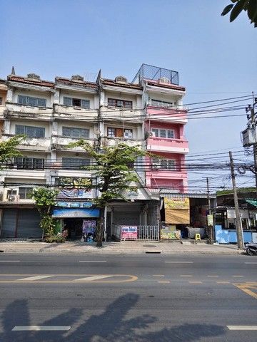 - ขายตึกแถว 5 ชั้น ปากซอยประชาอุทิศ 127 ติดถนนใหญ่ กรุงเทพ