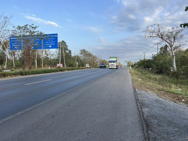 - ขายที่ดินทำเลทอง ติดทางหลวงแผ่นดินสาย 2 หนองคาย-อุดรธานี ราคาโคตรถูก