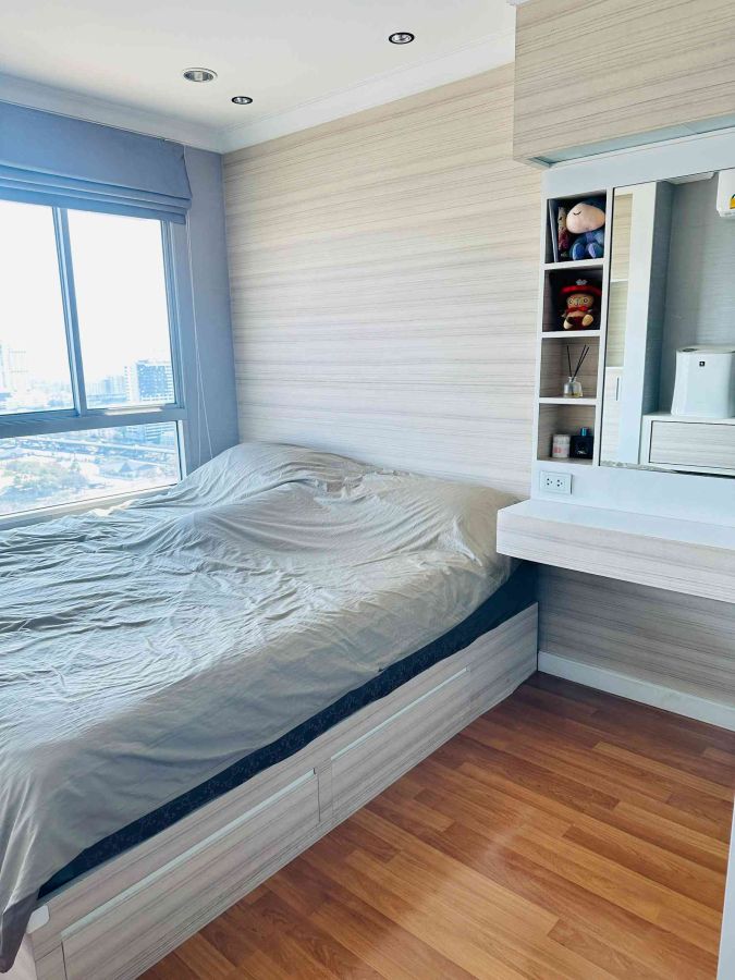 - ขายคอนโด โครงการลุมพินี เพลส พระราม 9 - รัชดา เขตห้วยขวาง จังหวัดกรุงเทพ