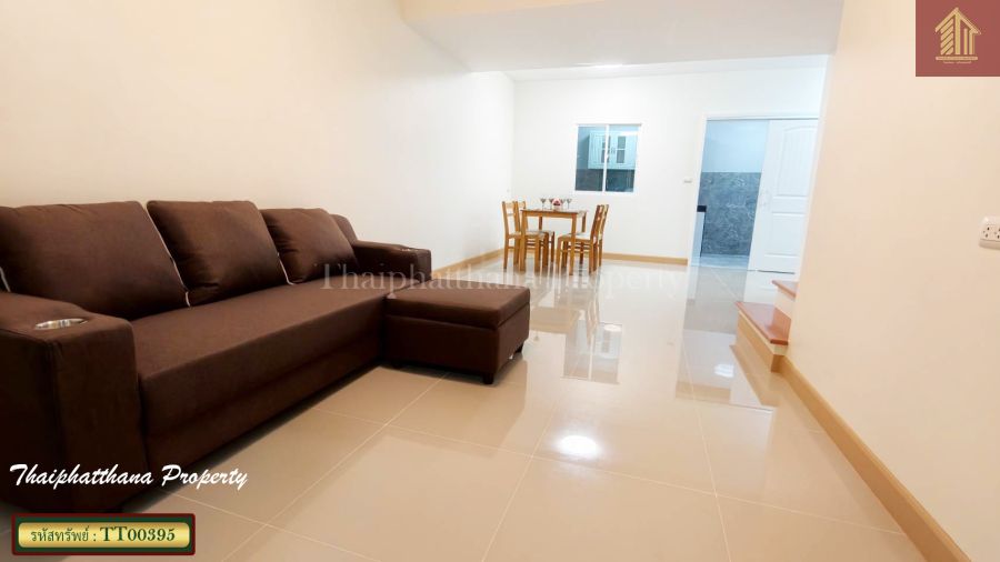 - หมู่บ้านไลโอ บลิสซ์ บางนา-สุวรรณภูมิ รีโนเวทใหม่ พร้อมอยู่