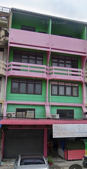 - ตึกแถว 4.5 ชั้น พร้อมผู้เช่า(รับค่าเข่าทุกเดือน)