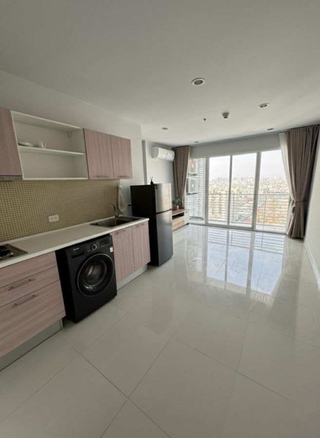 - ขายคอนโด the mark airport link รัชดา ชั้น 19 ห้องมุม 56.72ตรม. 2นอน แอร์ 3ตัว โซฟา โตะกินข้าว เตียงนอน ชุดครัวบิวท์อิน