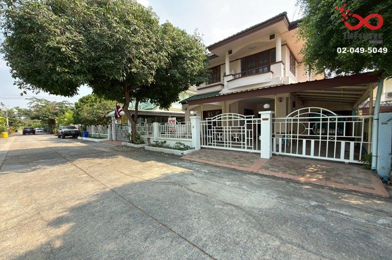 - ขายบ้านเดี่ยว ดิ เอมเมอรัลด์ การ์เด้น 1 ภัทรนิเวศน์ 2 บางบัวทอง 2 ชั้น 50ตร.ว. รีโนเวทใหม่