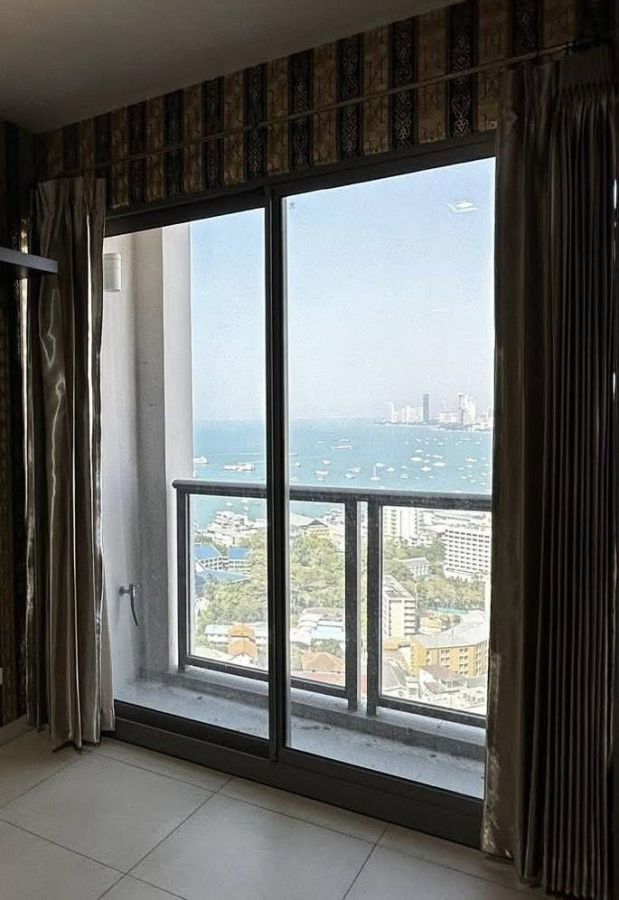 - ขายถูกมาก!! คอนโด ยูนิกซ์ พัทยาใต้ ขนาด 49.8 ตร.ม. วิวทะเล ทำเลทอง ใกล้ถนนคนเดิน ชายหาดพัทยาฯ