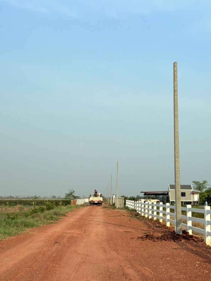 - รีบเลยที่ดินทำบ้านสวน อำเภอเมืองนครนายก นครนายก บ้านพักตากอากาศวิวเขา ใกล้แหล่งน้ำ อากาศปอดโป่ง โล่งสงบ ใกล้ตัวเมือง