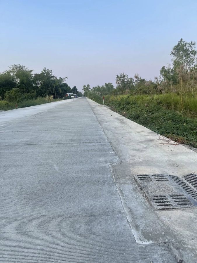 - ขายที่ดินเปล่าถมแล้ว 1 ไร่ 3 งาน 97 ตร.ว. ซอยไอยรา34 หลังตลาดไท ตรงข้ามโรงเรียนเทศบาลท่าโขลง คลองสอง คลองหลวง ปทุมธานี