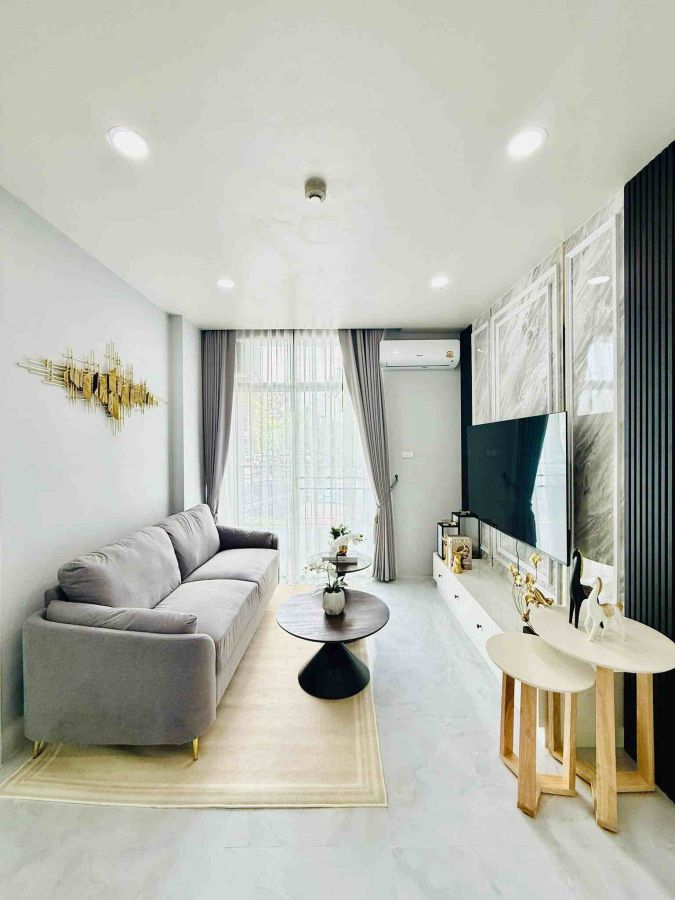 - ขาย CC Condominium 2 ห้องนอน ตกแต่งใหม่ทั้งห้อง ซ.สยาม (ตลาดไร่วนาสินธุ์) #