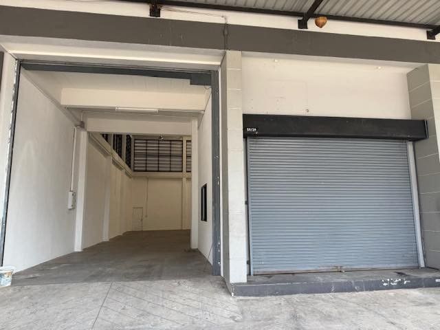 - ให้เช่าโรงงานขนาดเล็กบนพื้นที่ 92 ตารางวา โครงการ CK Factory ซอยเพชรเกษม 120 พุทธมณฑล สาย 4