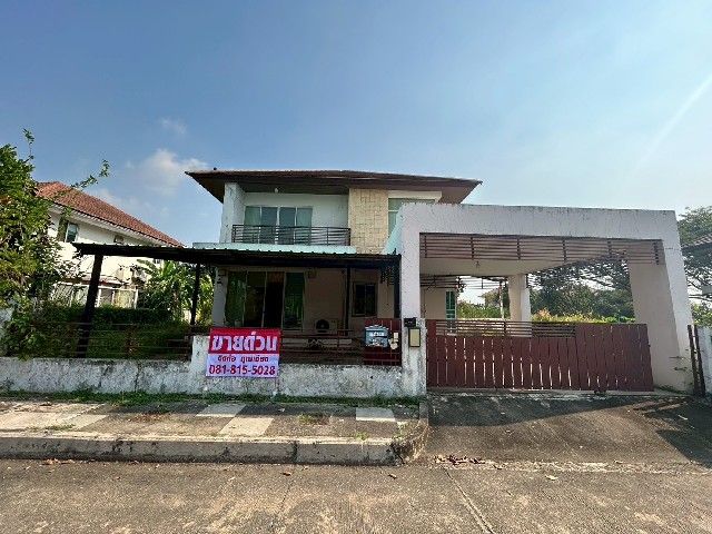 - ขายบ้านเดี่ยว 2 ชั้น บรรยากาศร่มรื่นสบาย หมู่บ้านการ์เด้น ลากูน่า เมืองฉะเชิงเทรา จ.ฉะเชิงเทรา