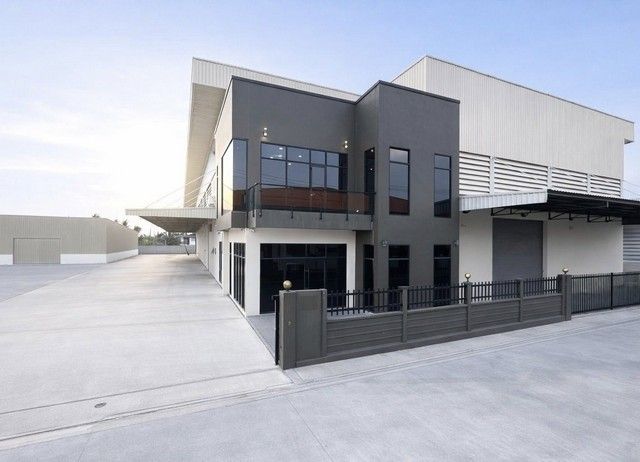 - ให้เช่าโกดัง 2 หลังstandalone พื้นที่ใช้สอย 4,000 ตารางเมตร ที่ดิน 3 ไร่ ต.คลองมะเดื่อ อ.กระทุ่มแบน จ.สมุทรสาคร