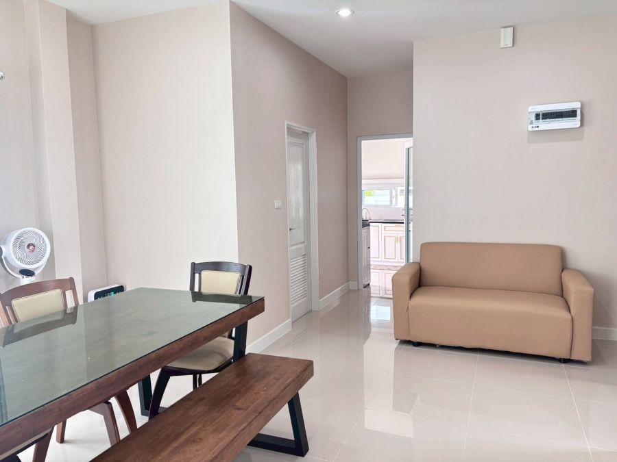 - ด่วน! บ้านเดี่ยว 4 ห้องนอน ให้เช่า หนองจอก พร้อมอยู่ ราคาคุ้มมาก