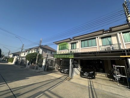 - หมู่บ้าน ดรีมพรีว่า Dream Priva ราชพฤกษ์ สวนผัก 32 ขายด่วน ทาวน์โฮม 2 ชั้น เนื้อที่ 20.70 ตร.ว ใจกลางราชพฤกษ์ ใหม่ พร้อมอยู่