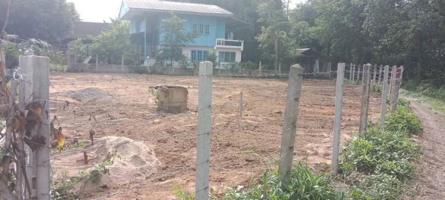 - ขายที่ดินตำบลหนองหอยทำเลดีบ้านสาตรน้อยโฉนดพร้อมโอน