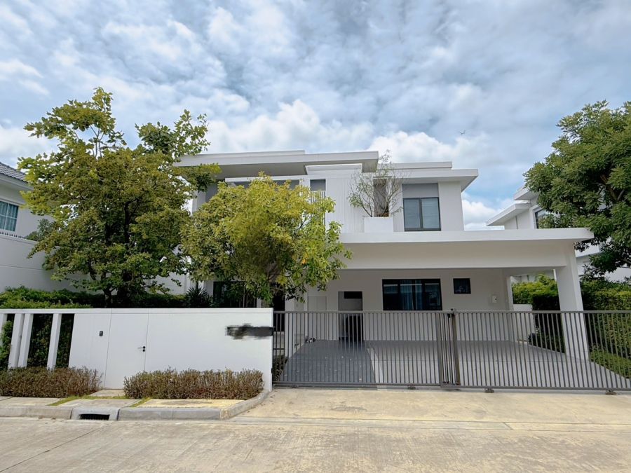 - ให้เช่าบ้านเดี่ยว 2 ชั้น โครงการมัณฑนา บางนา กม. 15 พร้อมอยู่อาศัย LH