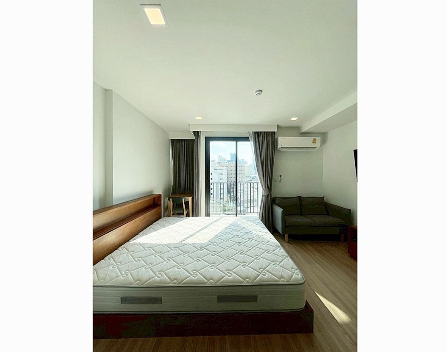 - คอนโด มาเอสโตร 07 อนุสาวรีย์ชัย ใกล้ BTS อนุสาวรีย์ชัย 27 ตารางเมตร 1 นอน ชั้น7 วิวเมือง ตกแต่งครบ