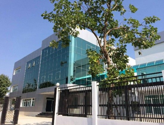 - ให้เช่าอาคารสำนักงาน 3 ชั้น ทำเลริมถนนเสรีไทย / เข้าซอย 100 เมตร / อาคารมีแอร์ / จอดรถได้กว่า 30 คัน / เหมาะเป็นสำนักงาน จดบริษัทได้