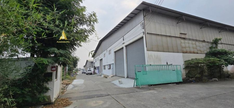 - ให้เช่าโกดังพร้อมออฟฟิศ ศาลายา ศาลาธรรมสพน์ ขนาด 250 และ 600 ตร.ม. รถเทรลเลอร์เข้าได้ ใกล้ขนส่งสาย 3 และมหิดล