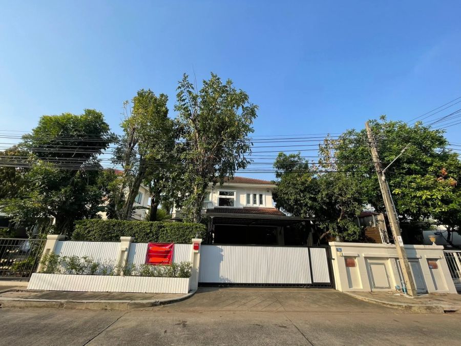 - ให้เช่า บ้านเดี่ยว โครงการ เพอร์เฟค พาร์ค เคหะร่มเกล้า 64 พึ่งรีโนเวทใหม่ ใหล้สนามบินสุวรรณภูมิ ราคา 35,000 บาท/เดือน