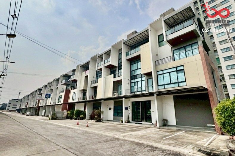 - ขายโฮมออฟฟิศ 4ชั้น 67ตร.ว. เวิร์ค แอด ไลฟ์ นวมินทร์ 36 หน้ากว้าง 10เมตร จอดรถ 4 คัน