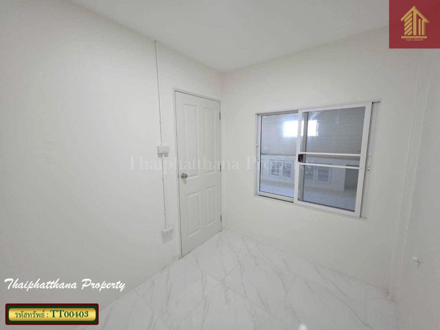 - บ้านเจริญทรัพย์ เทพารักษ์ 114 ใกล้ทางด่วนกาญจนาภิเษก-พระราม2 รีโนเวทใหม่ ราคาต่อรองได้