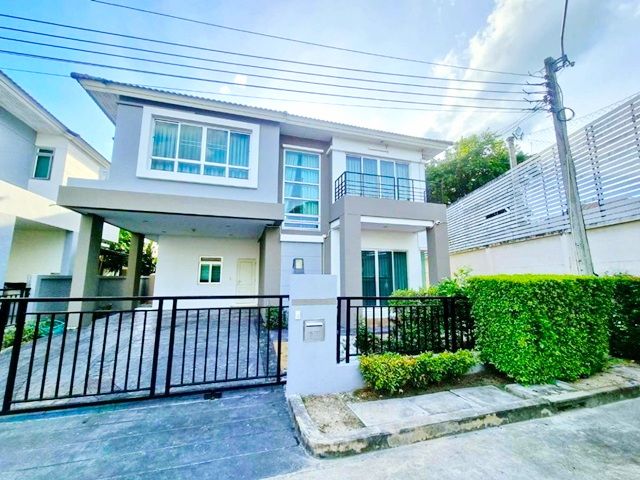 - ให้เช่า บ้านเดี่ยว 2ชั้น 3นอน 4น้ำ แอร์ 6 ราชพฤกษ์ รัตนาธิเบศร์ โรบินสันไลฟ์สไตล์ 900 ม.ใกล้โฮมโปร ราชพฤกษ์ รร.นานาชาติเด่นหล้า 2กม.