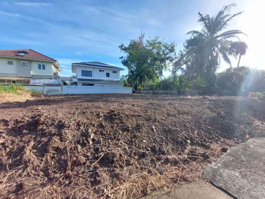 - ขายที่ดินเปล่า ทำเลดี ย่านตลิ่งชัน กรุงเทพฯ