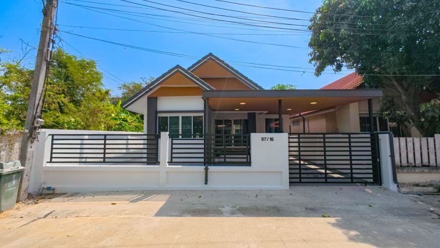 - ขายบ้านเดี่ยวชั้นเดียว หมู่บ้านเพ็ญศิริเพลส 4 สุวินทวงศ์ 45