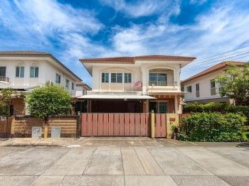 - ขายบ้านเดี่ยว 2 ชั้น ภัสสร เพรสทีจ อ่อนนุช ประเวศ เฉลิมพระเกียรติร.9 ศรีนครินทร์ พัฒนาการ