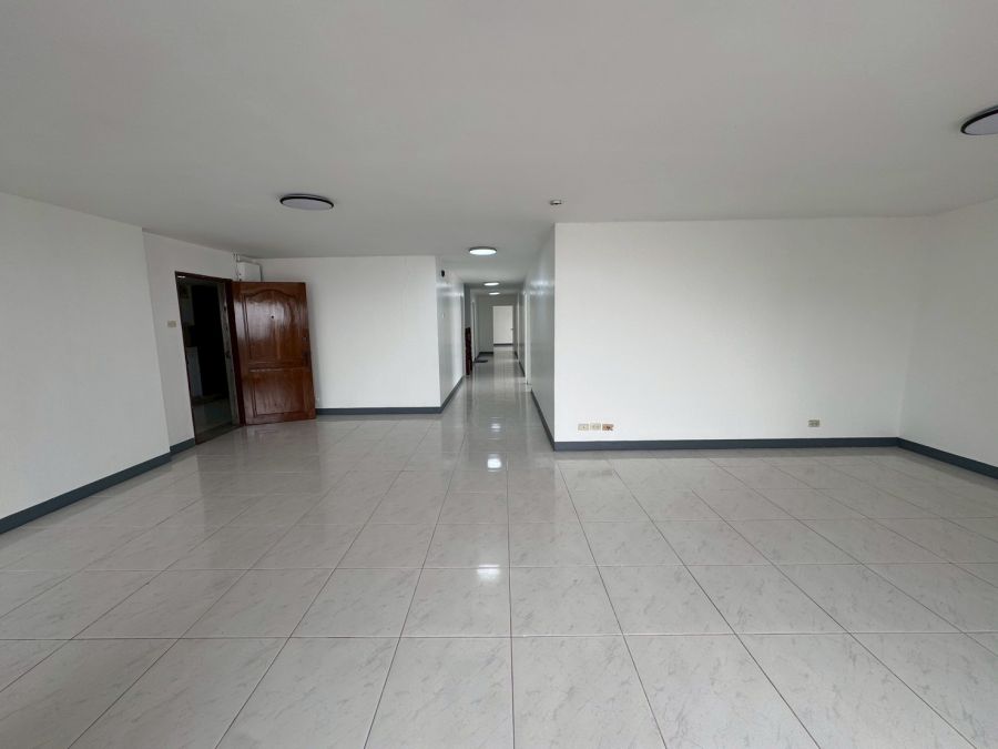 - ขายคอนโดศรีวรา แมนชั่น 1 ชั้น 22 23 ทำแลดี เดินทางสะดวก ใกล้MRT ศูนย์วัฒนธรรมแห่งประเทศไทย