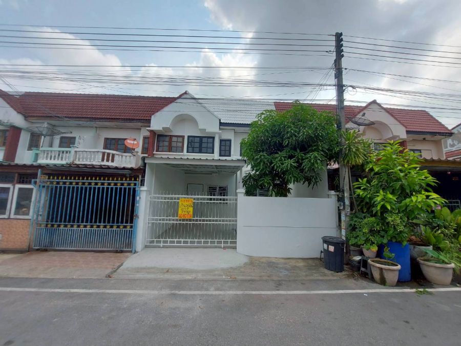 - ขายบ้าน 2 ชั้น หมู่บ้านจิตภาวรรณ คลอง11 ถนนรังสิต-นครนายก