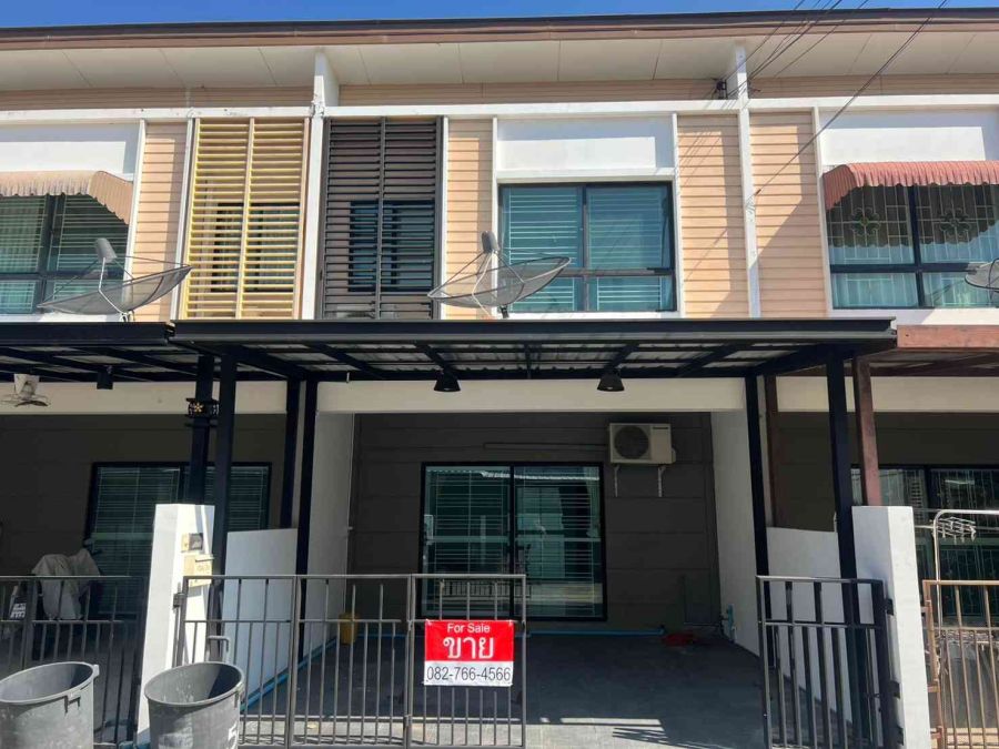 - ขายทาวน์เฮาส์ 2ชั้น หมู่บ้านพฤกษาไลท์ ล็อก สุขุมวิท เทพารักษ์ สมุทรปราการ