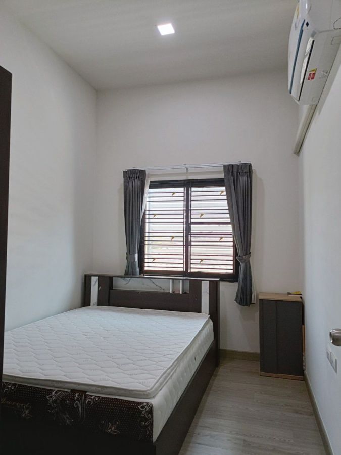 - ขายบ้านทาวน์โฮมมือสอง ในโครงการคุณภาพ เคลฟเวอร์ ไทม์ ศรีจันทร์ ราคาทุน