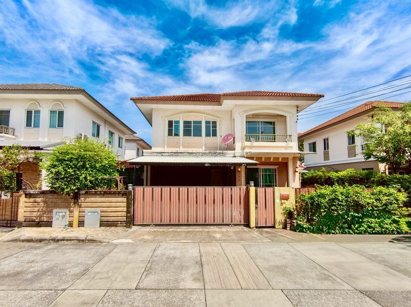 - Passorn Prestige อ่อนนุช TYPE CRESENDO เนื้อที่ 50.7 ตารางวา 3 ห้องนอน แขวงประเวศ เขตประเวศ กรุงเทพมหานคร